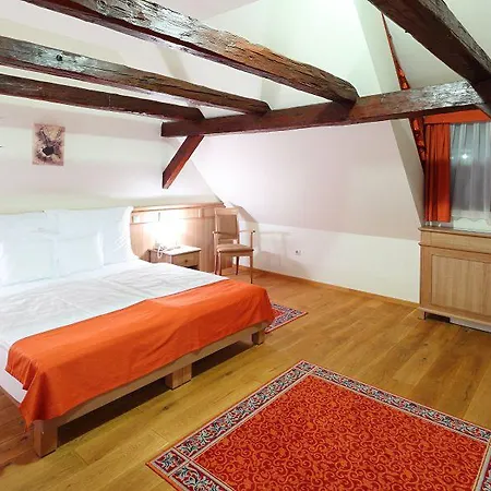 Historia & Historante מלון Veszprém