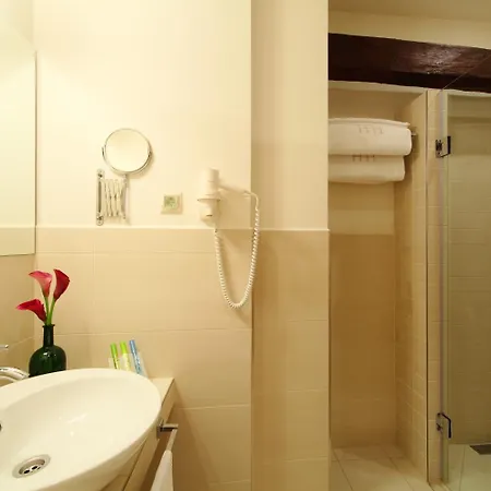 Historia & Historante